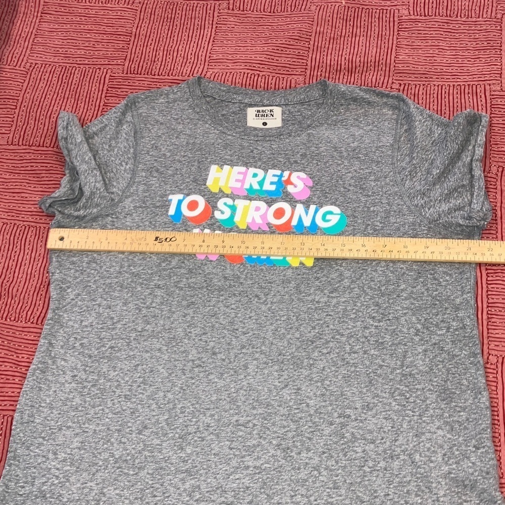 Anthropologie Womens size large Gray Multicolor Graphic Tee - Picture 3 of 8